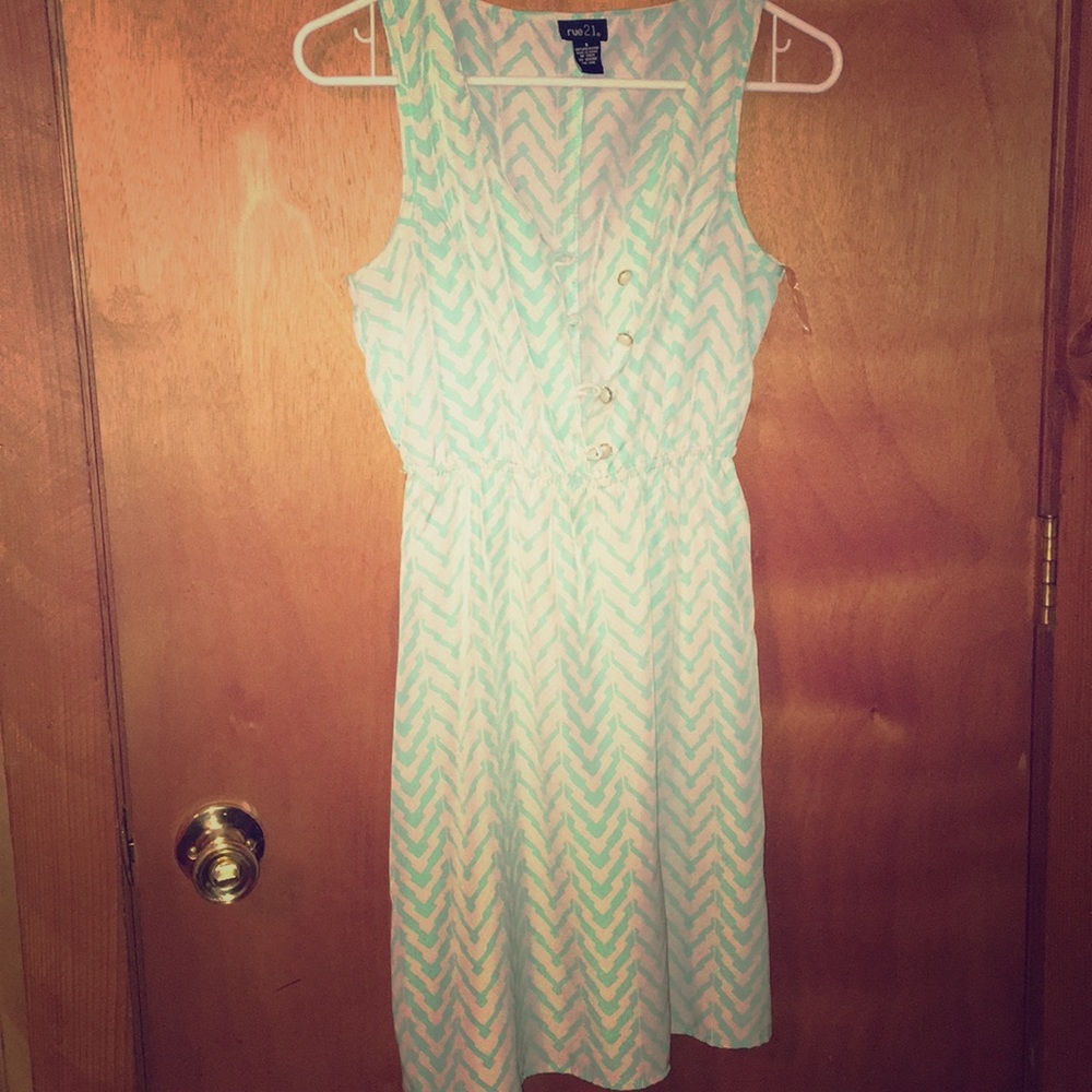 Rue 21 dress
